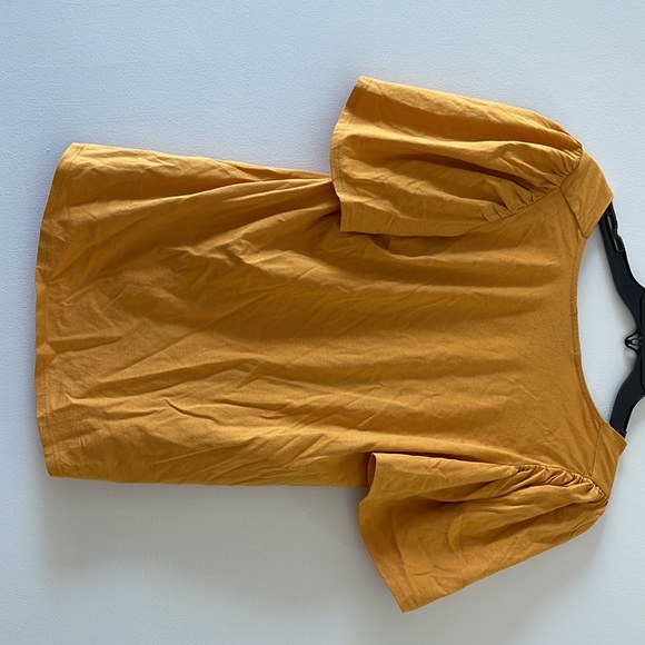 Banana Republic top - Picture 3 of 3